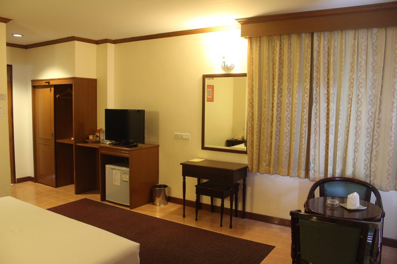 Butterfly Princess Hotel Betong Bagian luar foto