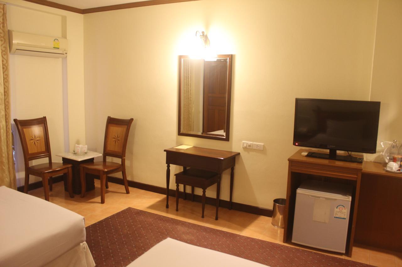 Butterfly Princess Hotel Betong Bagian luar foto