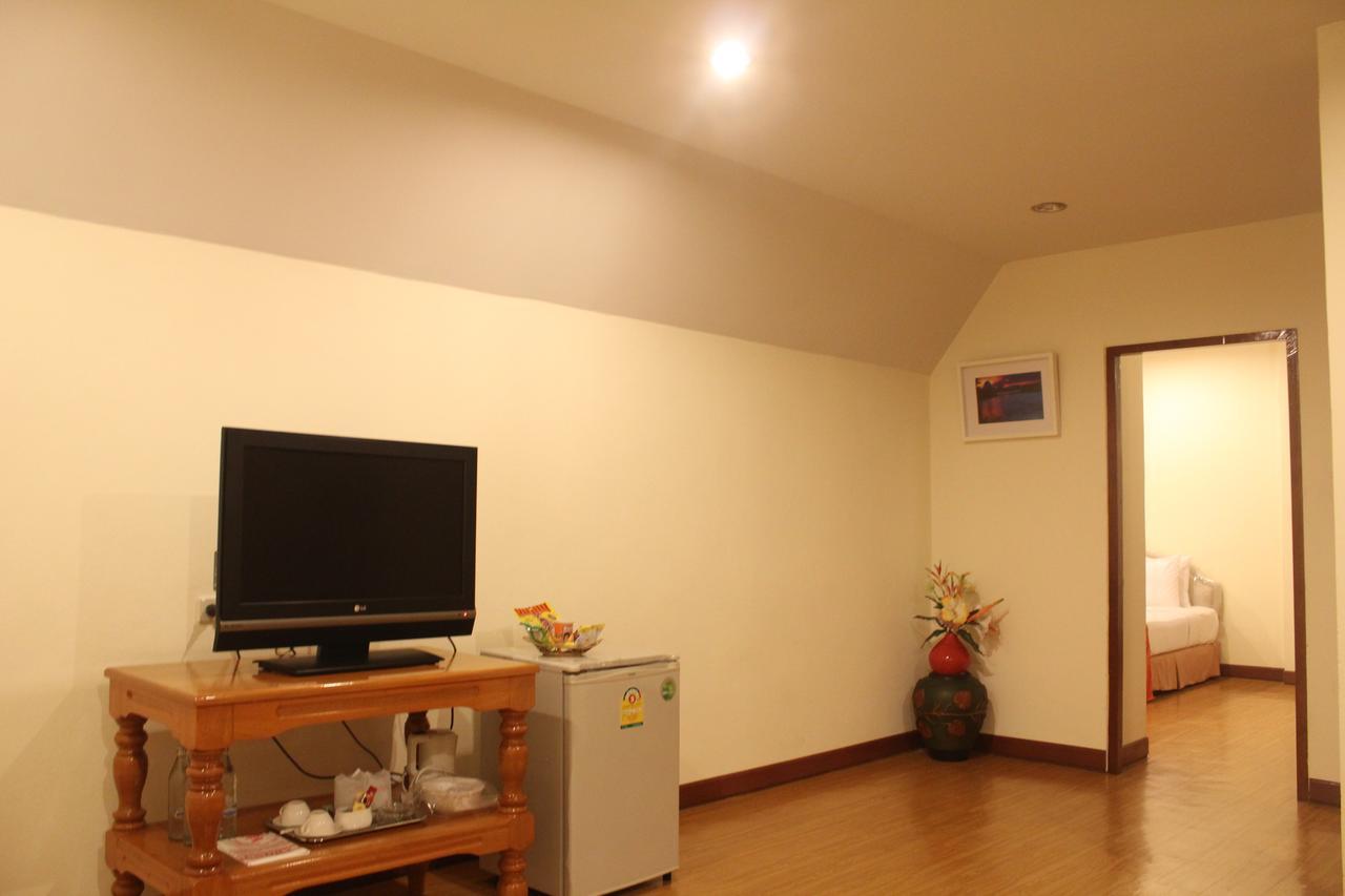 Butterfly Princess Hotel Betong Bagian luar foto