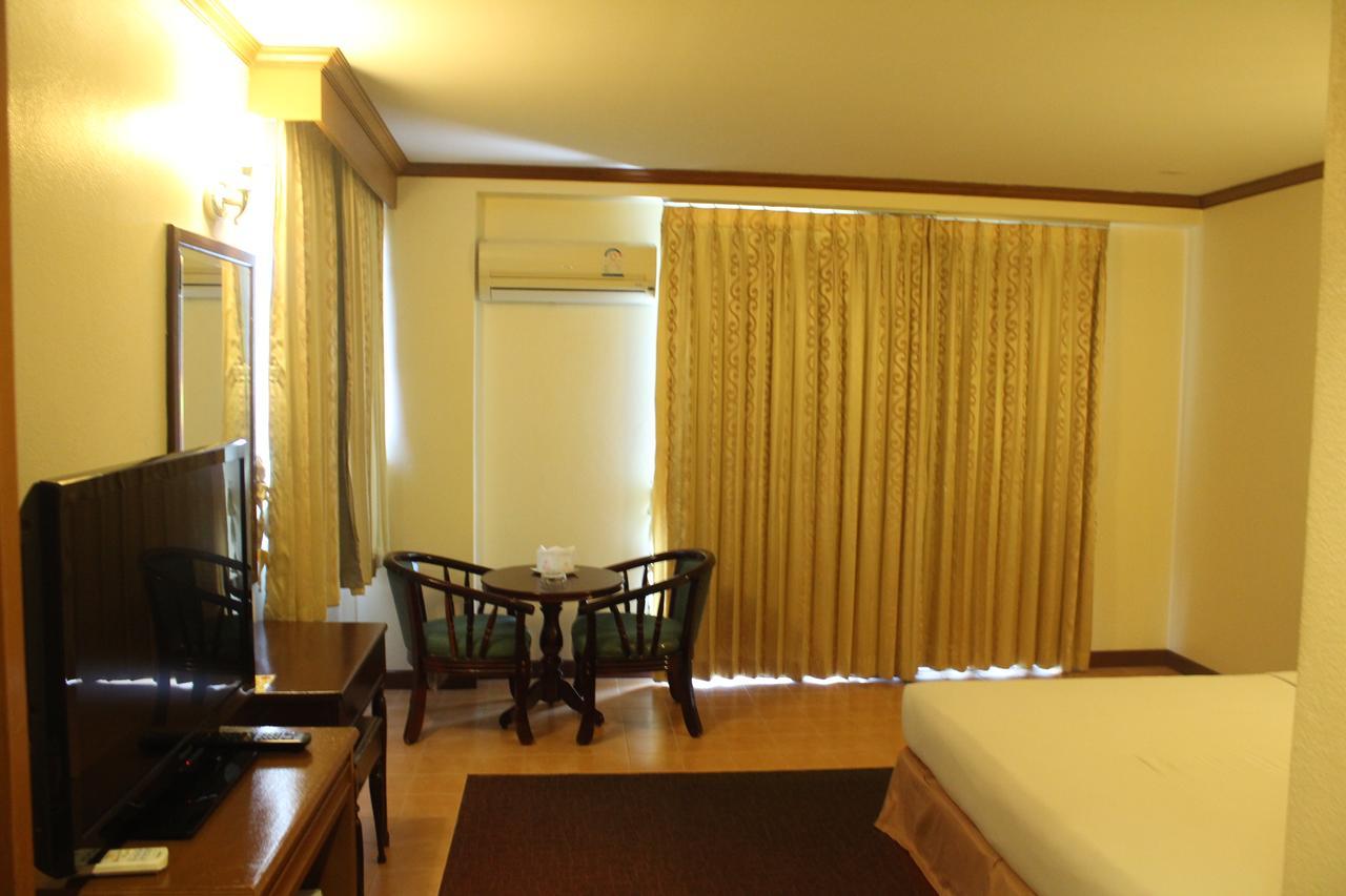 Butterfly Princess Hotel Betong Bagian luar foto